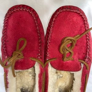 Women’s UGG Dakota Slippers